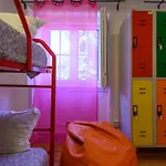 Terrace Hostel *