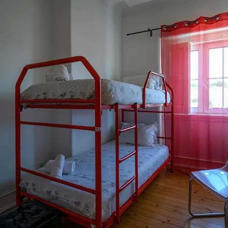 Terrace Hostel *